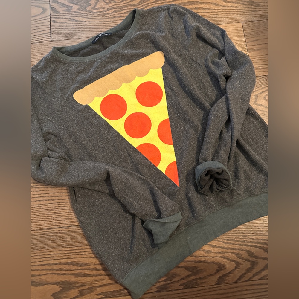 Wildfox Pizza Sweater-super soft, cozy, stretchy, size L, Made in USA